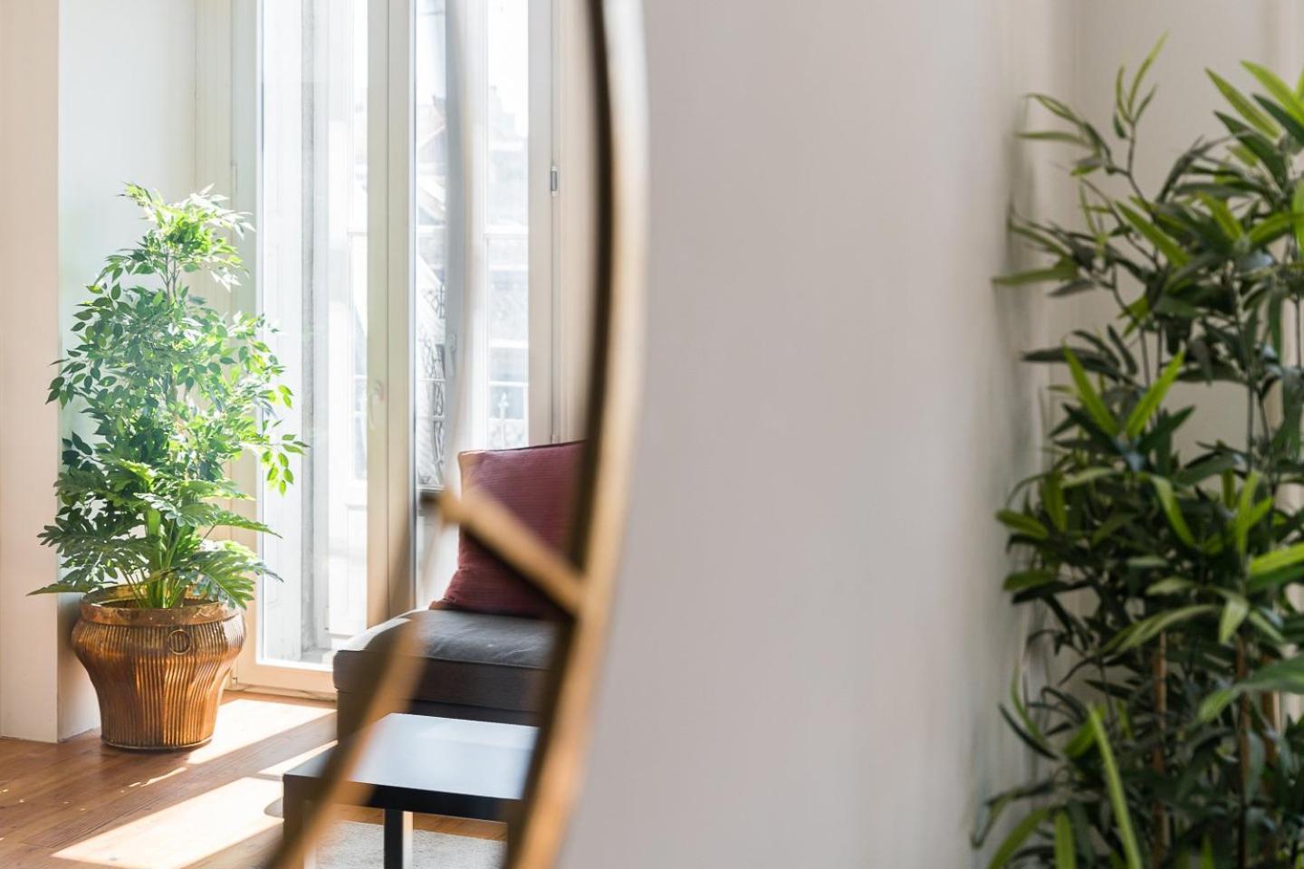 Guestready - Bright Apartment Near Bolhao Porto Bagian luar foto