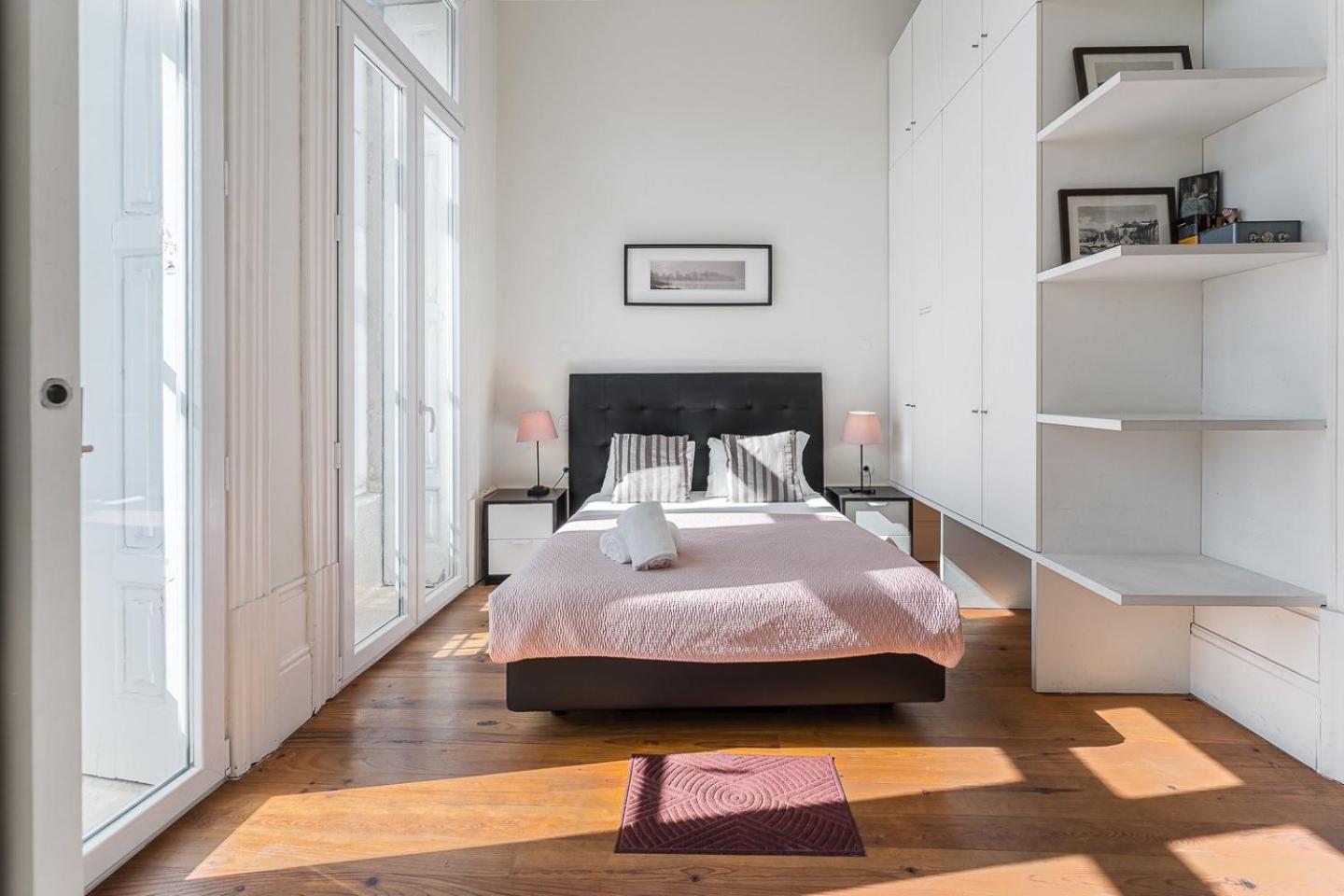 Guestready - Bright Apartment Near Bolhao Porto Bagian luar foto